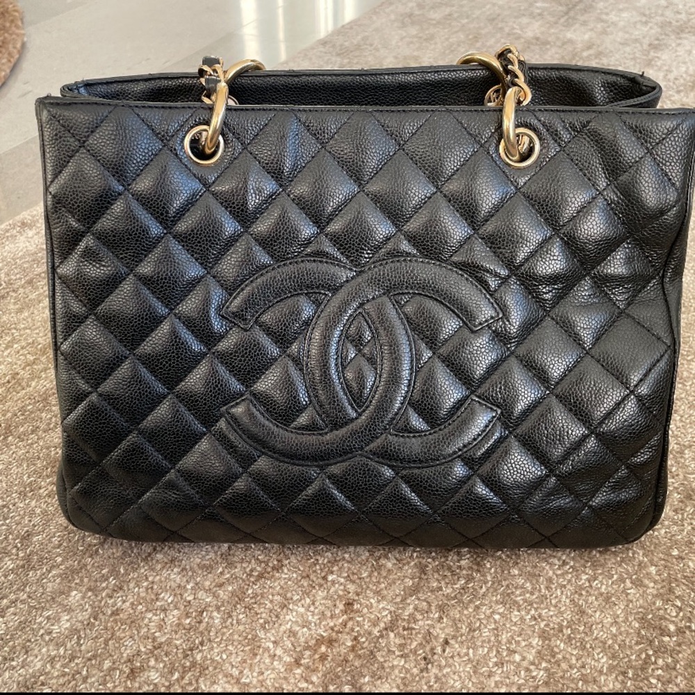 Authentic Chanel grand shopping tote, caviar leather, black